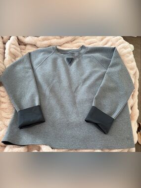 Albion Gray Pullover Sweatshirt with Black Cuffs Size XL